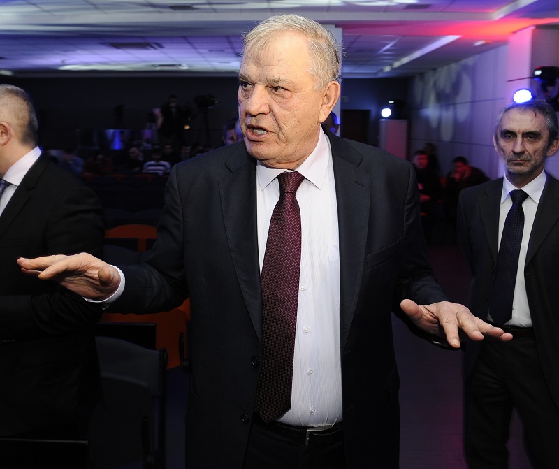 Караџић најавио: Ускоро селидба на Дедиње