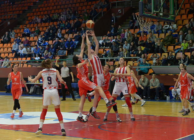 Звезда и Врбас за трофеј Купа Србије