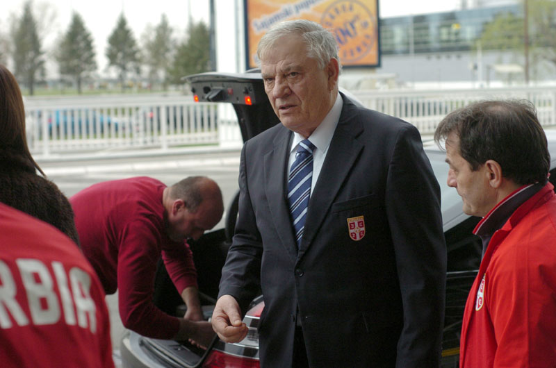 Састанак репрезентативаца са Караџићем