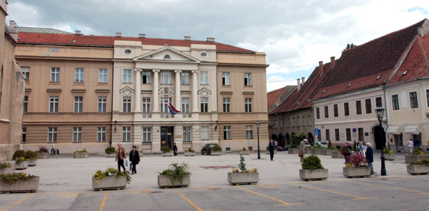 Хрватска војска може на границу