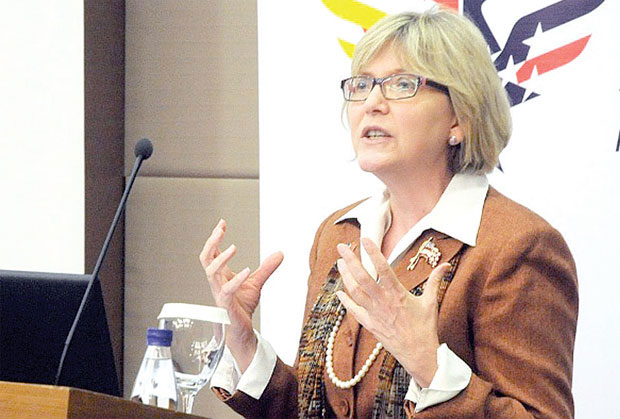 Америка уз Црногорце