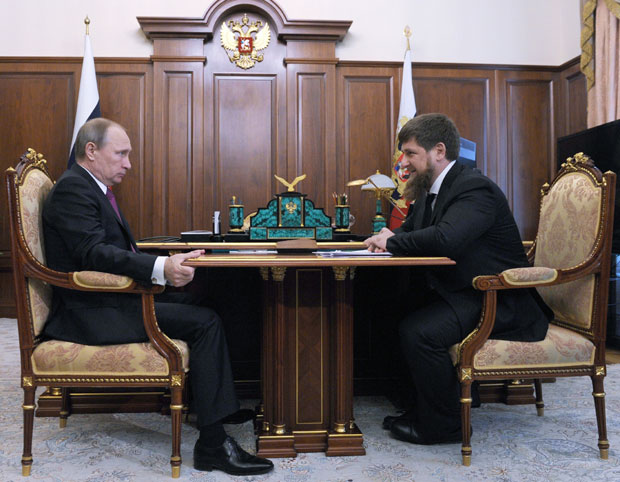 Путин опет именовао Кадирова за лидера Чеченије