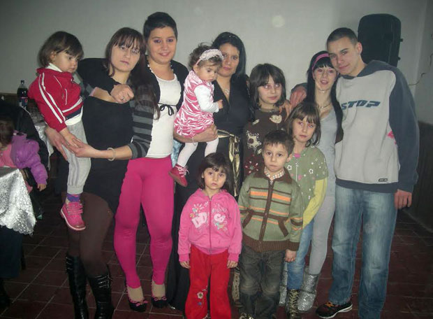 Ђурићи сањају три оброка дневно