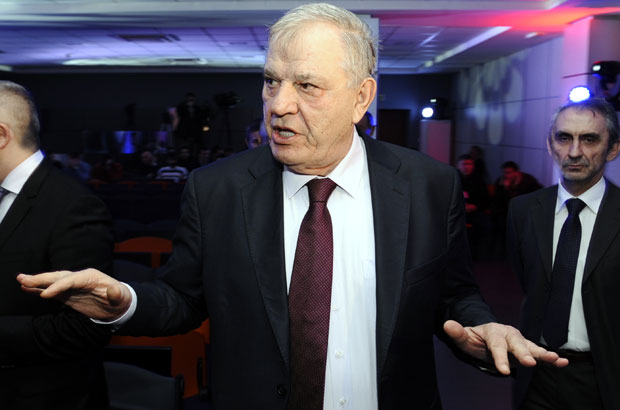 Караџић: Лице са потернице где год да је радило гледало је лични интерес