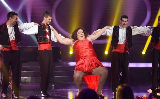 ТЛЗП: Ђоша за мало пао у Северининој штикли и изазвао салве смеха (ВИДЕО)