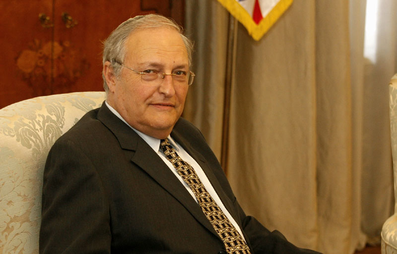 Зуроф: Срамота за Хрватску