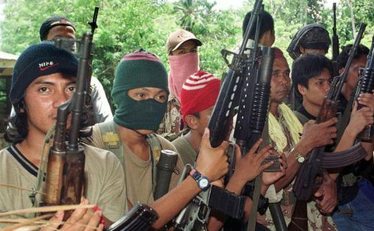 На Филипинима отето десет Индонежана