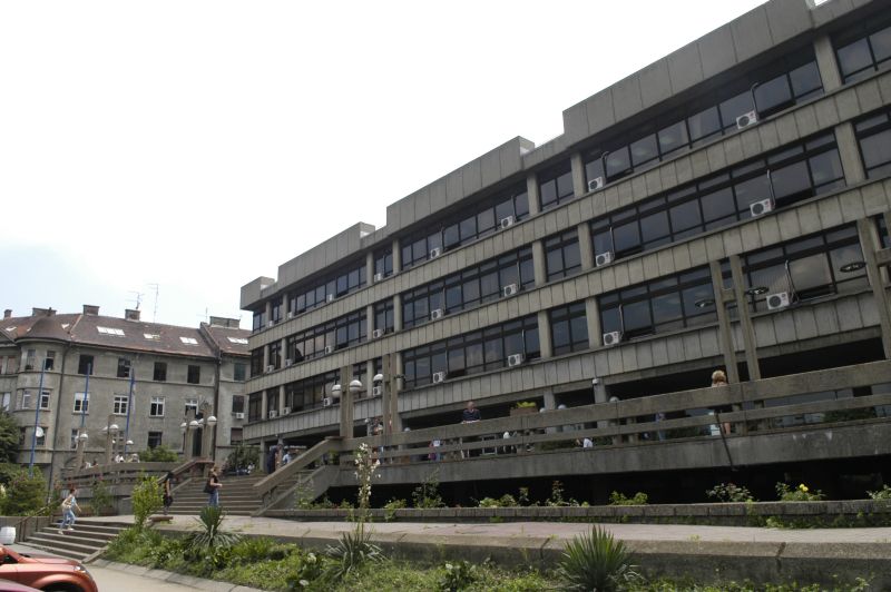 Београдска Палата правде: Оптуженик хтео да се убије!