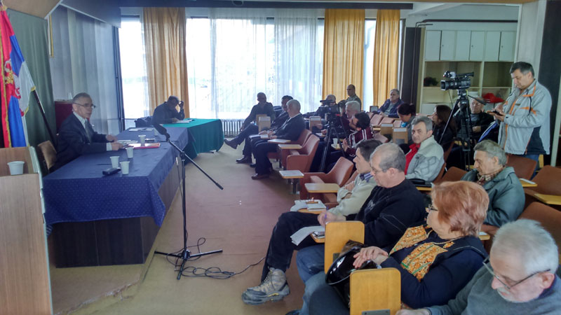 По напуштеним касарнама у Новом Саду и околини живи 250 породица!