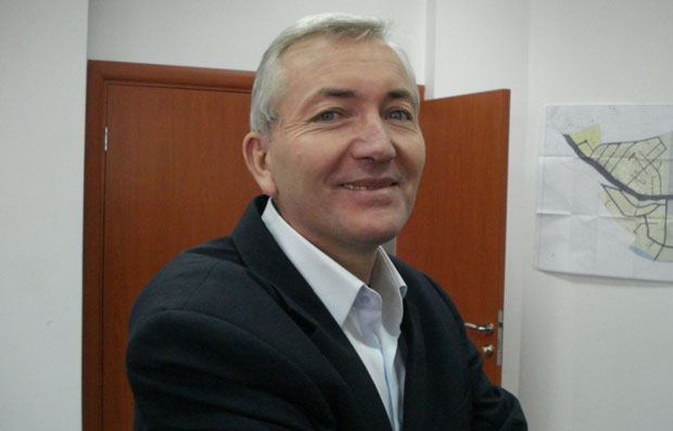 Затражен одлазак градоначелника Тивта