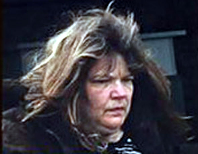 Машина отмичарка исекла вене! 