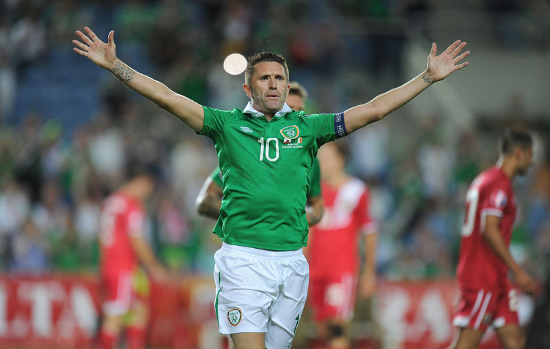 Роби Кин подвргнут операцији колена