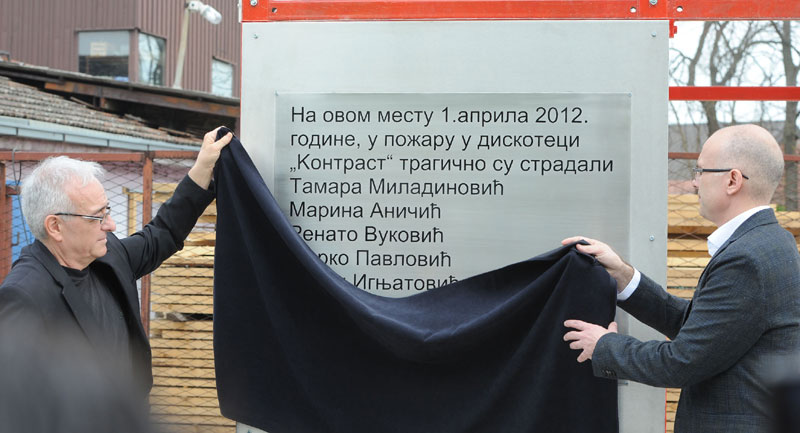 Откривено спомен обележје страдалима у Контрасту 