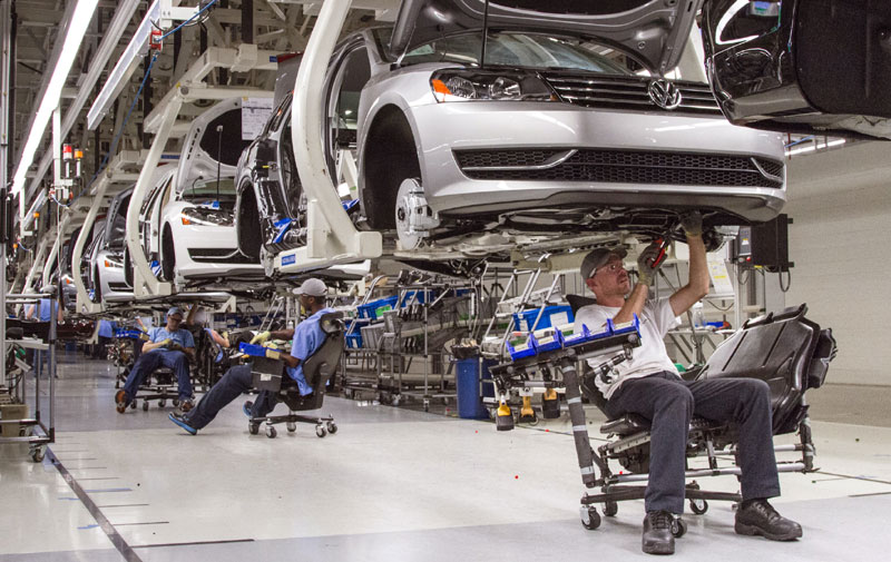 Фолксваген повлачи 91.000 дизел пасата