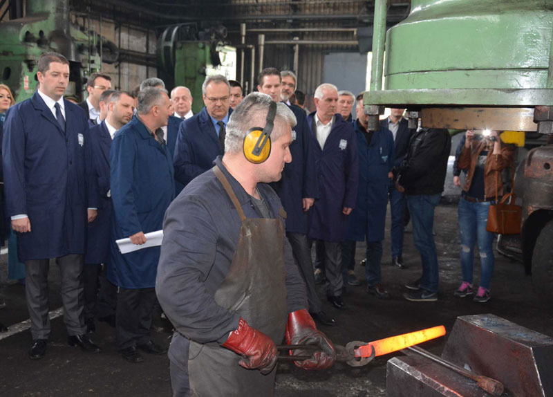 Фабрике чувари опстанка Срба