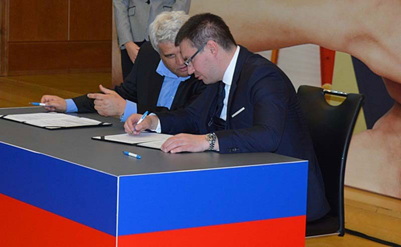 НИС обезбедио вредну донацију за Србобран