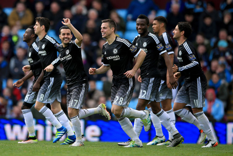 Премијер лига: Челси убедљив против Астон Виле, Ливерупу и Тотенхем поделили бодове