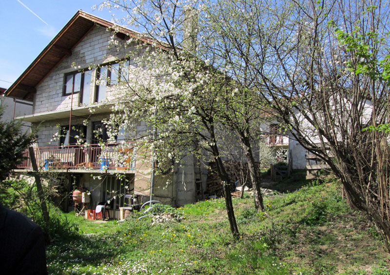 Усред града куће на промаји