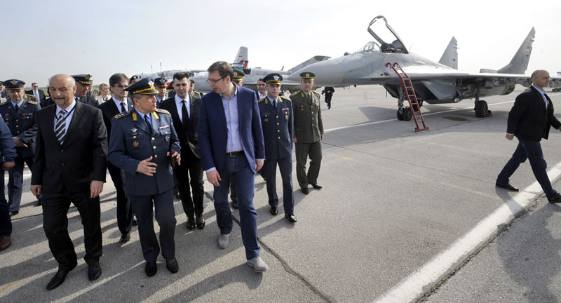 Руски хеликоптери стижу до лета
