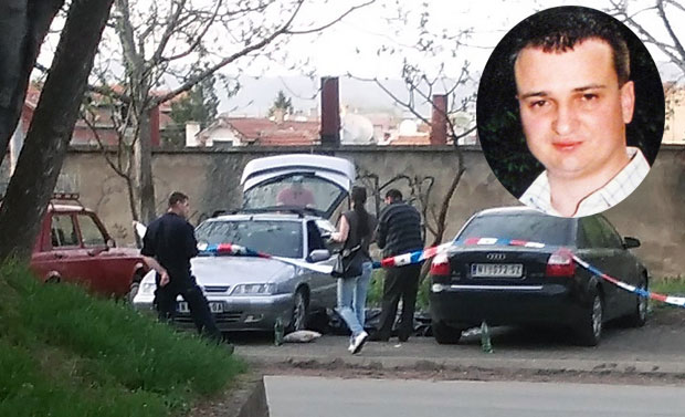 Возач умро од уједа осе, на другог пао аутомобил