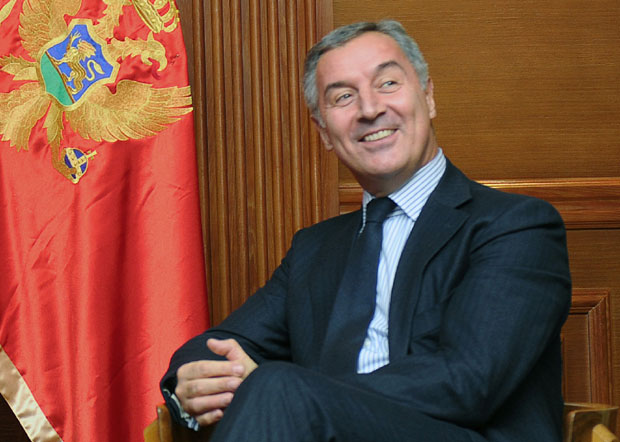 Мило дели функције као Деда Мраз