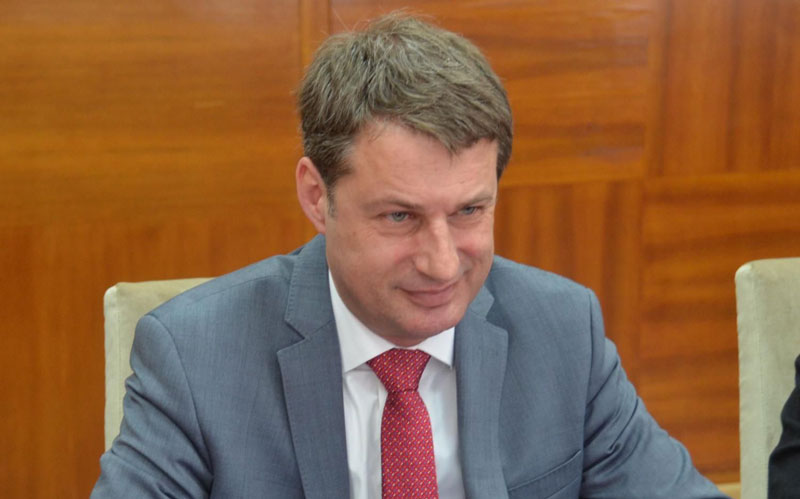 Шодер: Повећан број захтева за азил
