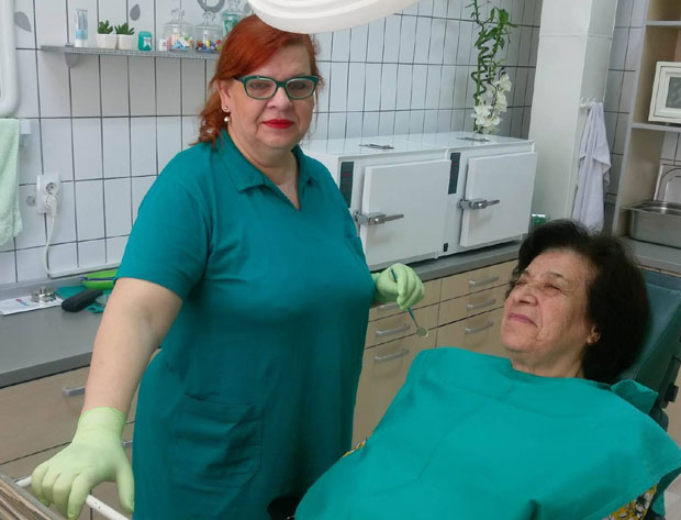 Ниш: Зубари закупили радна места