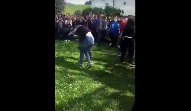 ВИДЕО: Снимали тучу средњошколки у Хрватској