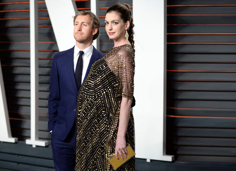 Ен Хатавеј родила сина