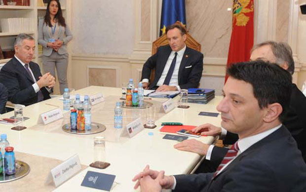 Мило не да параф док Ранко не оде