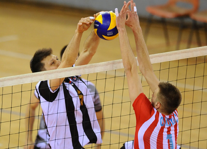 Шампион још (не) стрепи