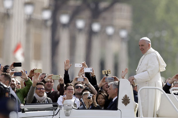 Папа ће ове године посетити Јерменију, Грузију и Азербејџан