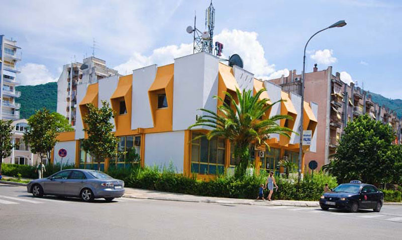 Тиват: Бојкот избора због машине