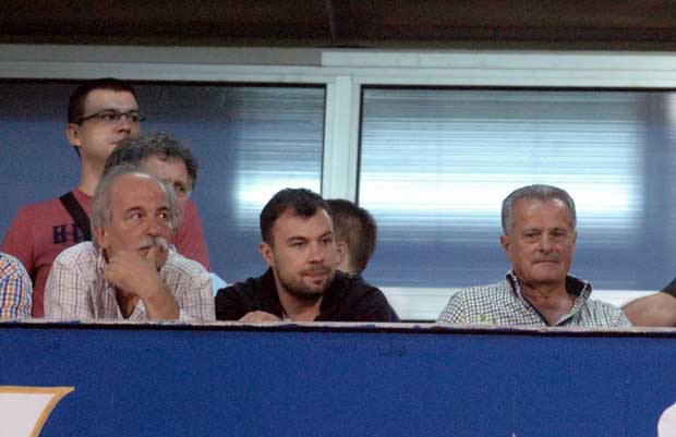 ПОГЛЕДАЈТЕ КО ЋЕ ГЛАСАТИ ЗА ОПОЗИЦИЈУ У ХУМСКОЈ: Бјековић на корак од преузимања функције председника клуба