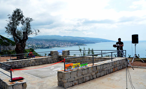 Видиковац код Бара: Поглед „пуца” до Улциња