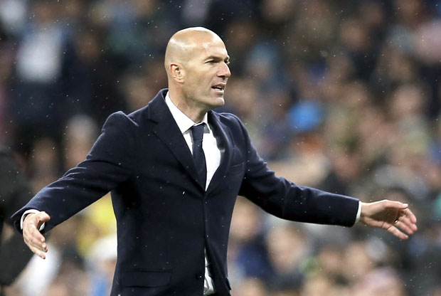 ВИДЕО: Зидану пукле панталоне од нервозе