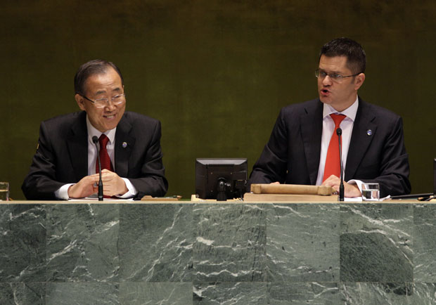 Јеремићу не прети вето моћника