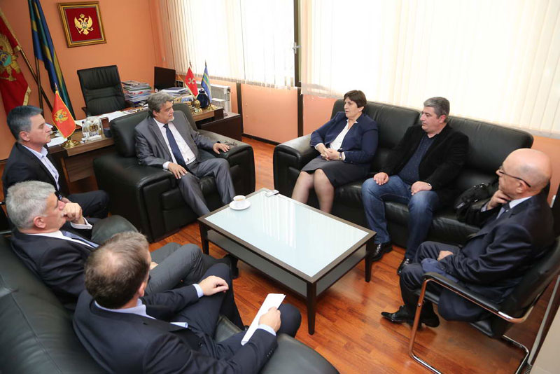 Бар: Ускоро центар за децу са посебним потребама