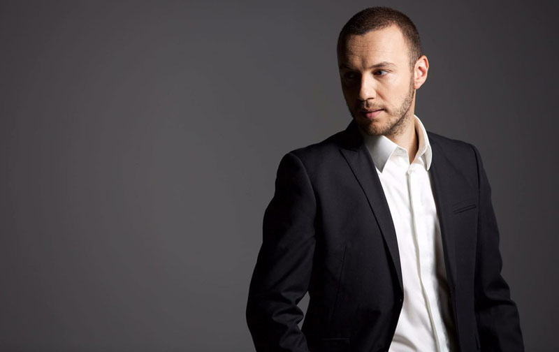 (АУДИО) Послушајте како ће звучати нови сингл Банета Мојићевића