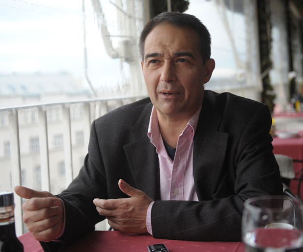 Снима се филм о Дивљану