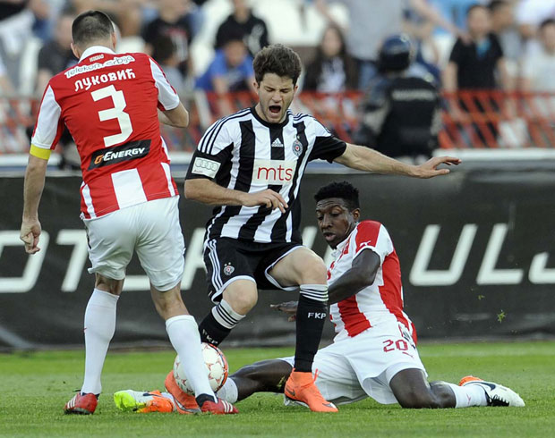 ШОКАНТНА ЗАВРШНИЦА ДЕРБИЈА: Кахриман поклонио реми Партизану у 95. минуту (ВИДЕО)