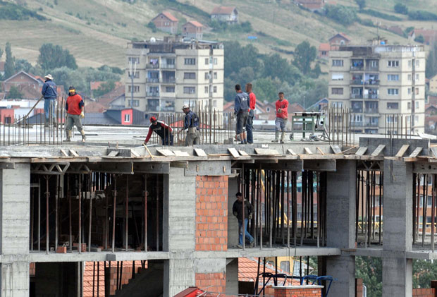 Грађевинци беже пред инспекцијом