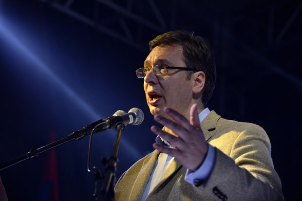 Милион људи, укључујући и премијера, чуло песму Београдског синдиката