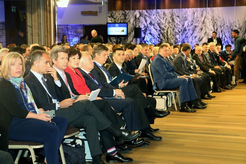 Додик: Јачаћемо домаћу привреду