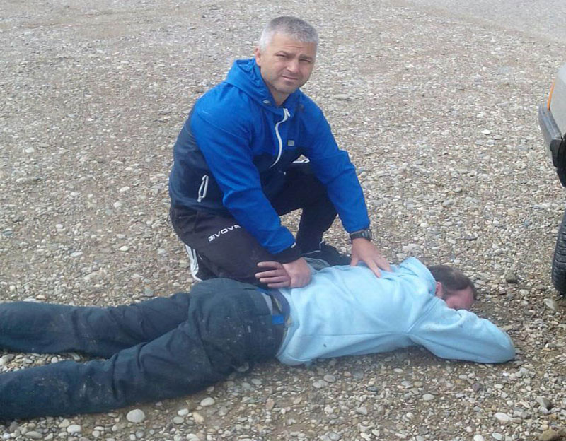 Градишка: Спречио младића да се убије