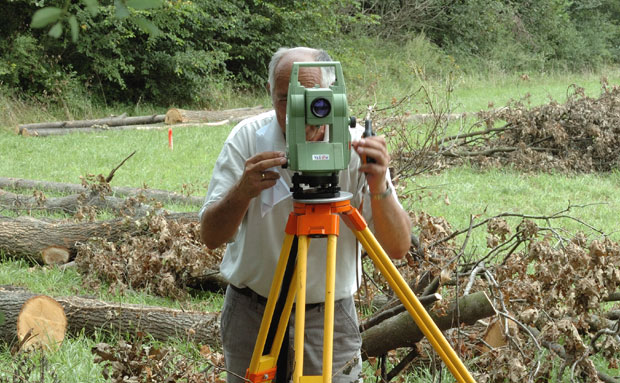 Геодети: Ми не кочимо инфраструктуру!