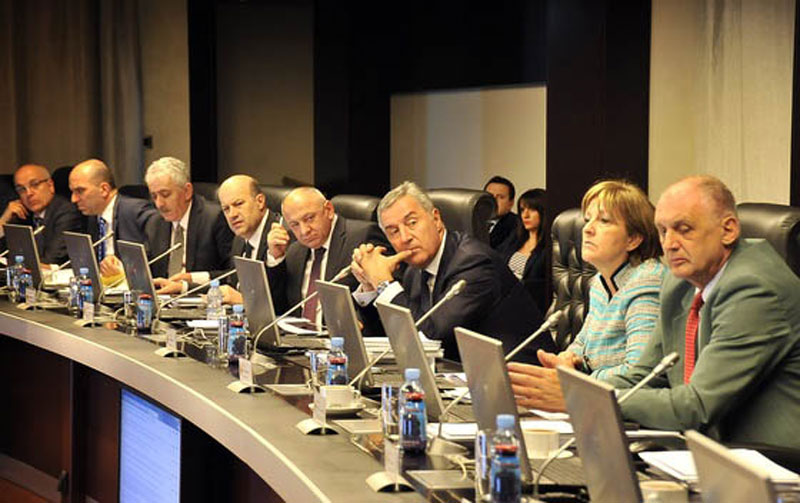 Метла за неподобне