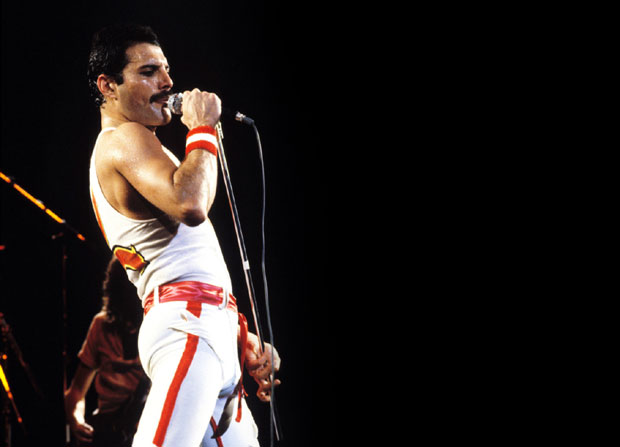 На аукцији свеска са песмама Фредија Меркјурија