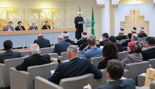 Исламисти из 24 центра у БиХ одбијају да прекину са радом