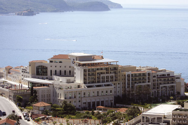 Будва: Фалило само купање